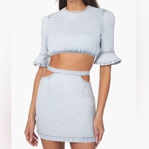 WEWOREWHAT Cut-Out Denim Mini Skirt. Size XS. New with Tags (NWT)!